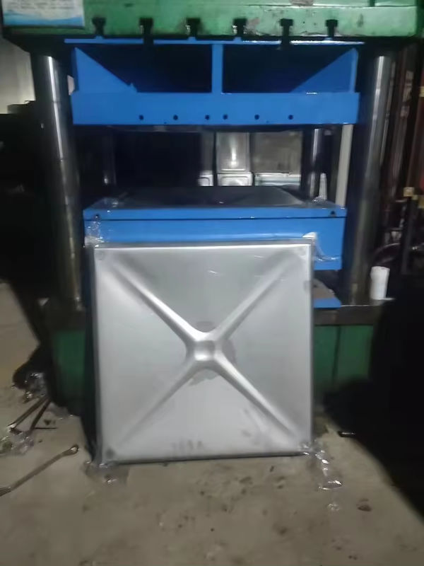 Four Columns Automatic Water Tank Manufacturing Machine 500ton Ss Water Tank Stamping Hydraulic Press