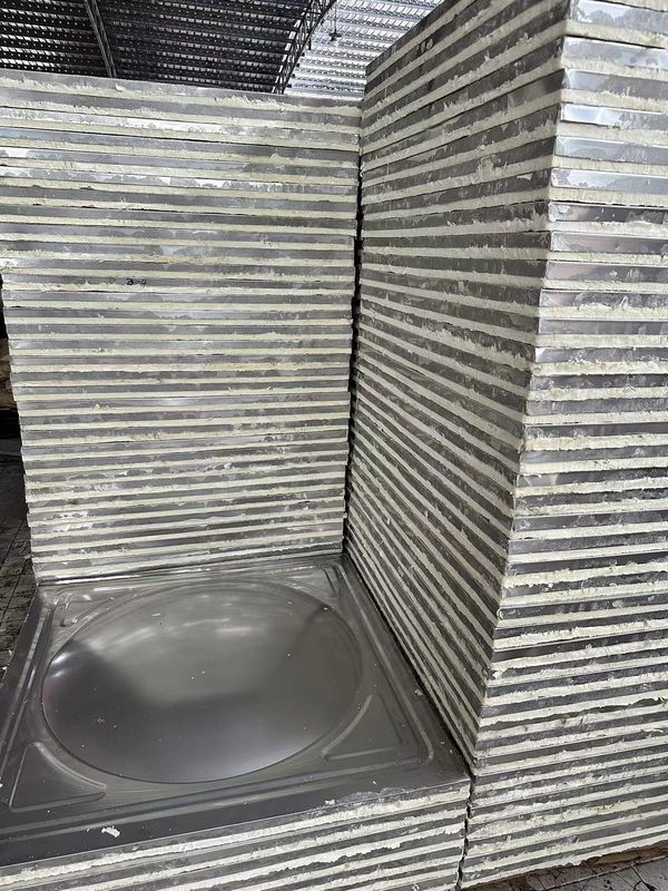 Bolted 316 Stainless Steel Steel Panel Water Tanks Insulated Rectangular Modular Food Grade Hot Water Storage Tank Plate