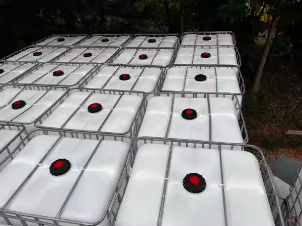 White Color Plastic 1000 Liter Water Storage Tank / Custom Plastic Water Tanks