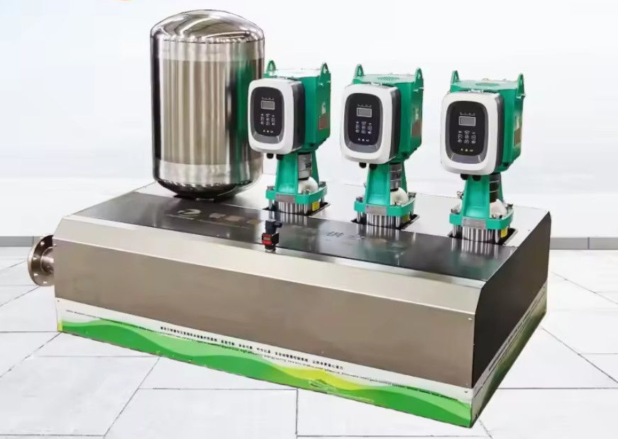Multifunctional 40g/Hr Ozone Water Water Pressure Booster Pump With Tank Mixing Pump And Water Tank