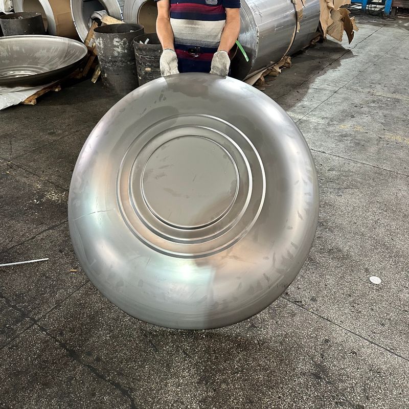 Customized Stainless Steel Water Tank Dishes Surface For Hot Water Pure Filtered Water Pressure Tank